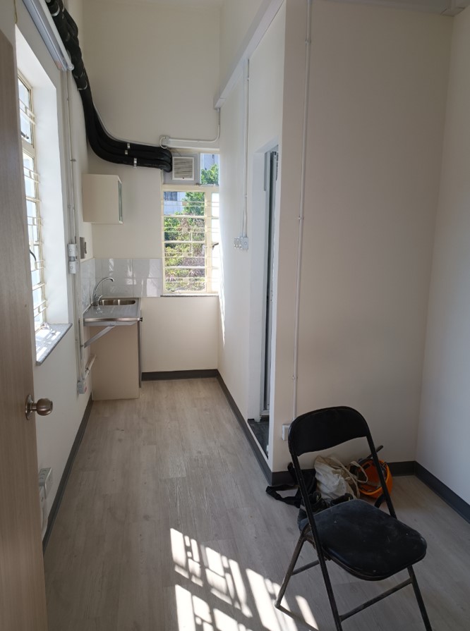 Show Flat of 1 Person Unit