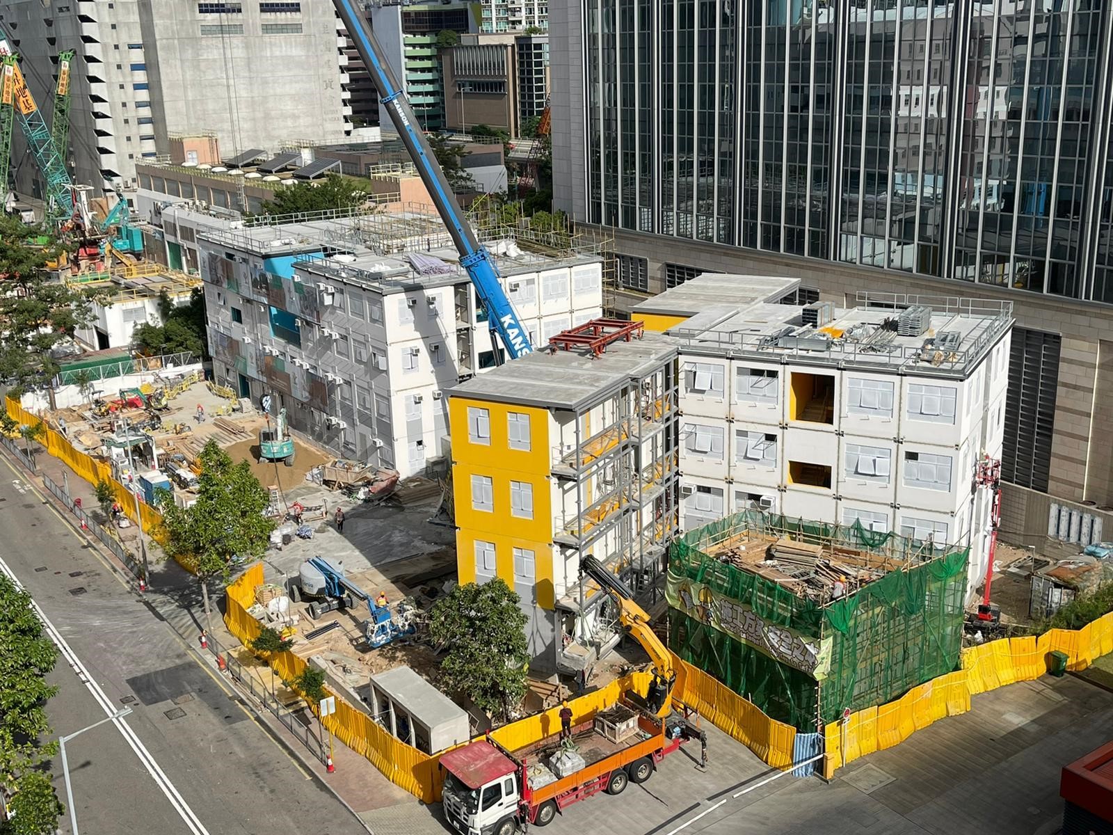 上盖建筑工程完成